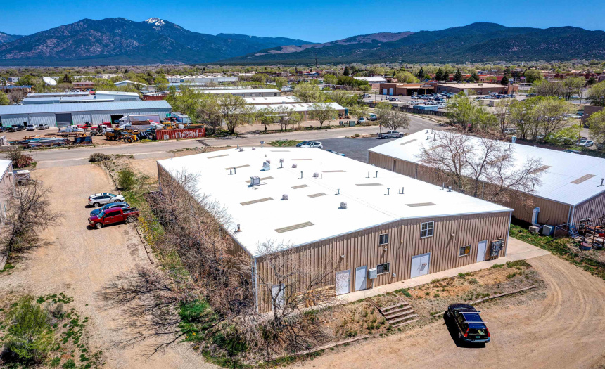 114 Alexander Street, Taos, New Mexico 87571, ,For Sale,Alexander Street,110312