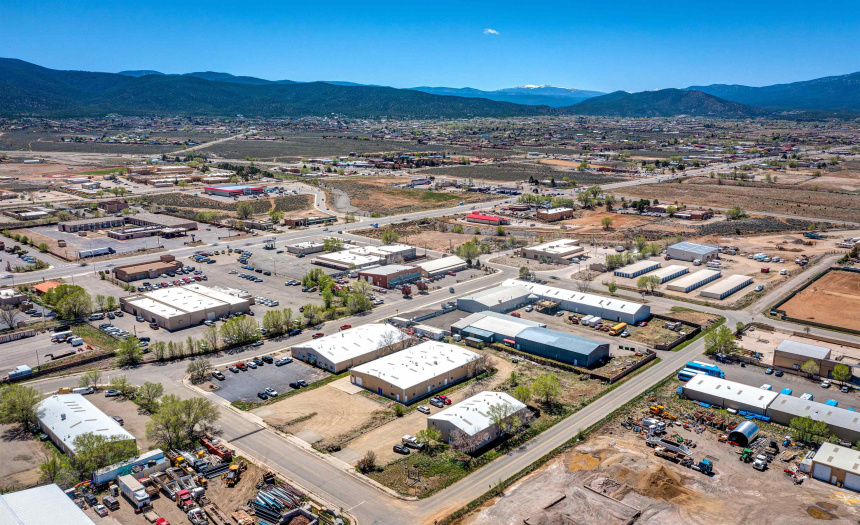 114 Alexander Street, Taos, New Mexico 87571, ,For Sale,Alexander Street,110312